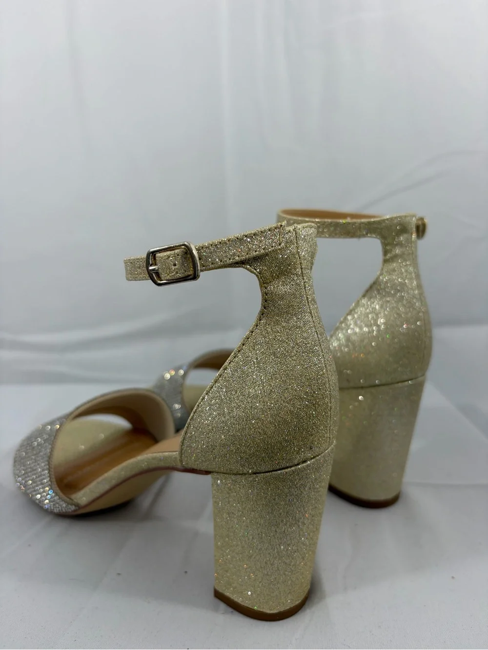 NWT Badgley Mischka Size 5.5 Gold Silver Rhinestone Ankle-Strap Block Heels